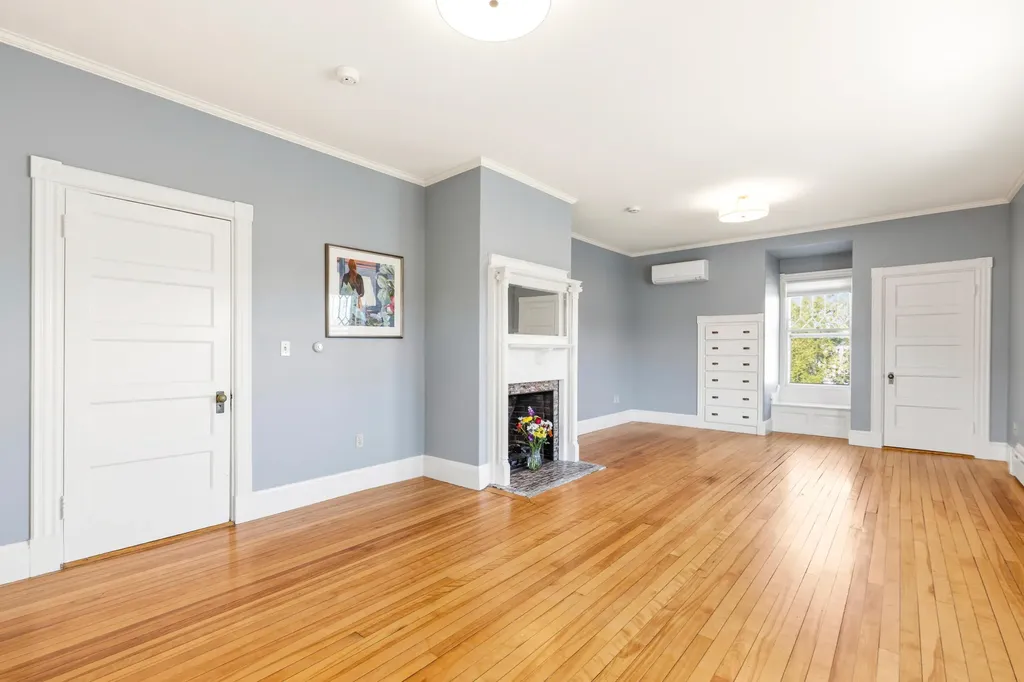 105 Noyes Street Portland ME 04103