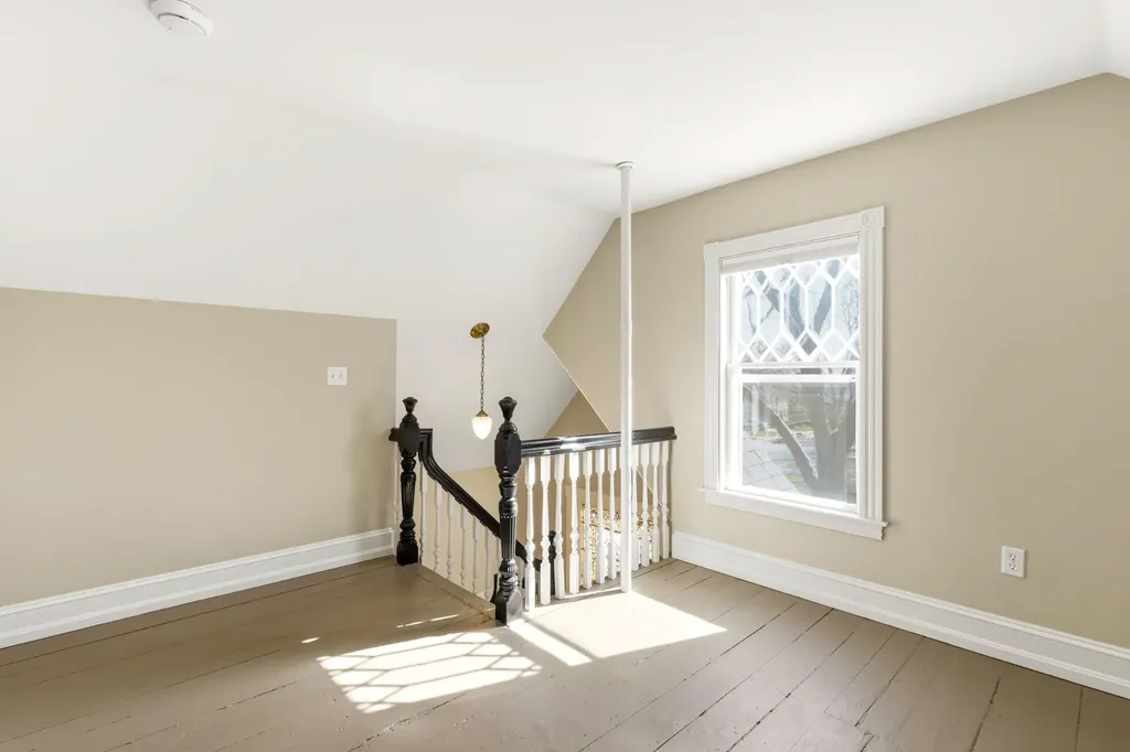 105 Noyes Street Portland ME 04103