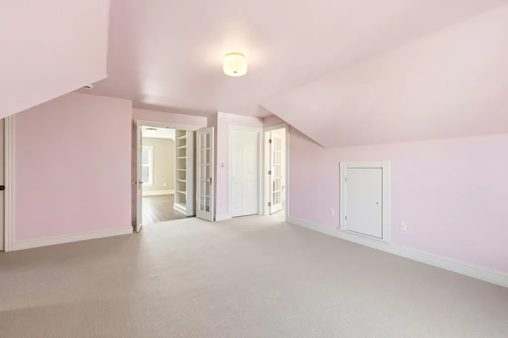 105 Noyes Street Portland ME 04103