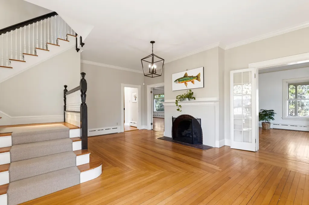 105 Noyes Street Portland ME 04103