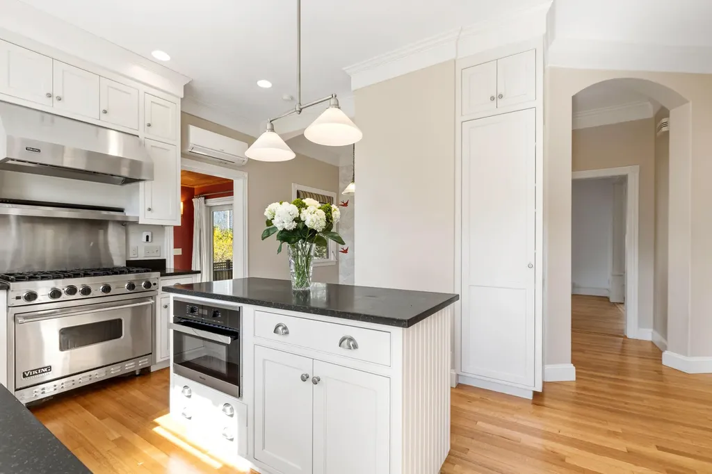 105 Noyes Street Portland ME 04103