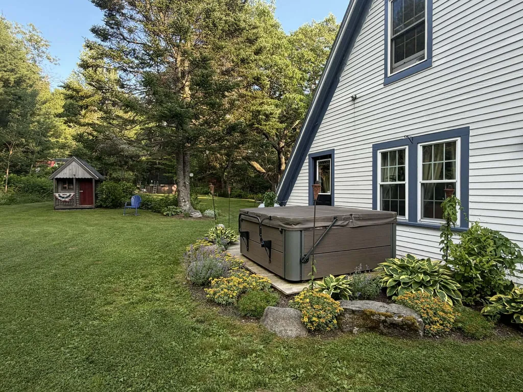 98 Hog Bay Road Franklin ME 04634
