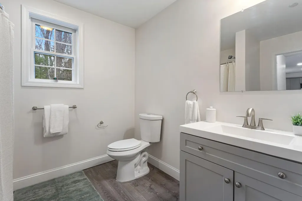 14 Granite Drive Sanford ME 04073
