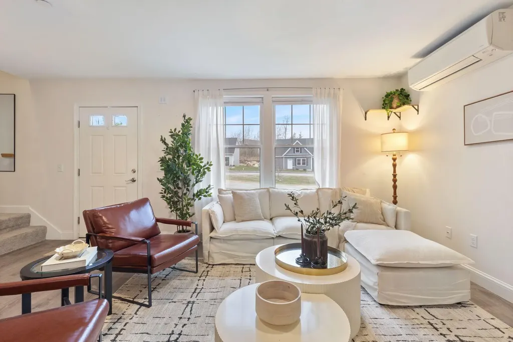 14 Granite Drive Sanford ME 04073