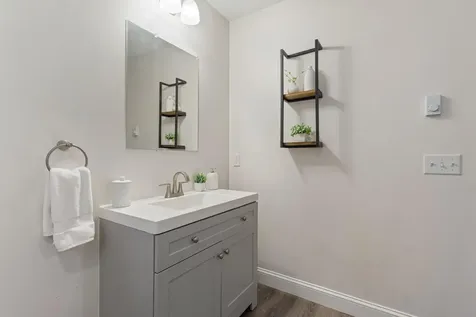 14 Granite Drive Sanford ME 04073