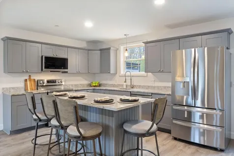 14 Granite Drive Sanford ME 04073