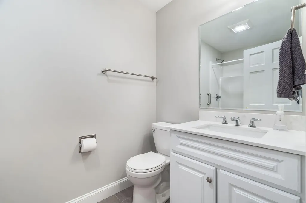 4 Highview Terrace Belfast ME 04915