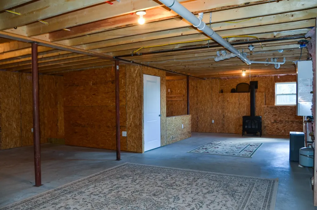 236 Strickland Ferry Road Wayne ME 04284