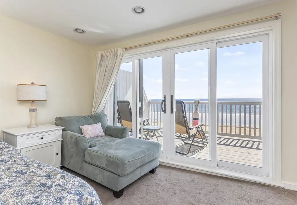 39 W Grand Avenue Old Orchard Beach ME 04064