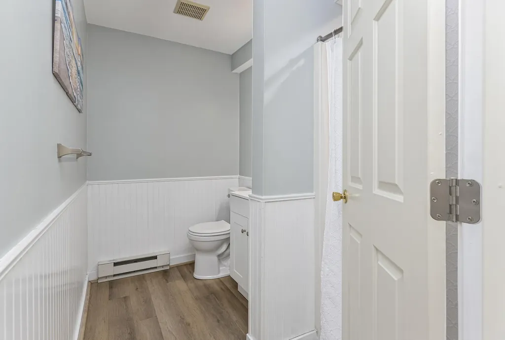 39 W Grand Avenue Old Orchard Beach ME 04064