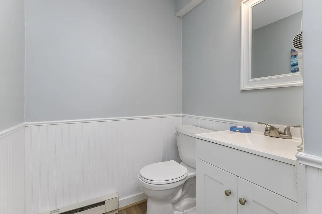 39 W Grand Avenue Old Orchard Beach ME 04064