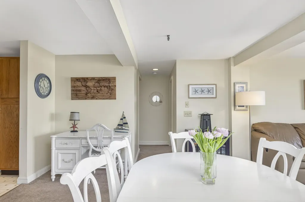 39 W Grand Avenue Old Orchard Beach ME 04064