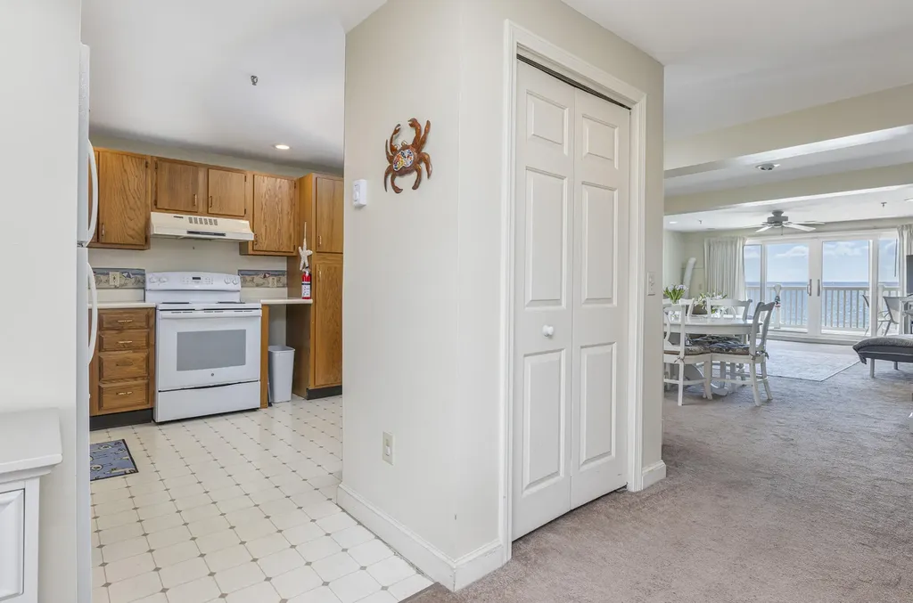 39 W Grand Avenue Old Orchard Beach ME 04064