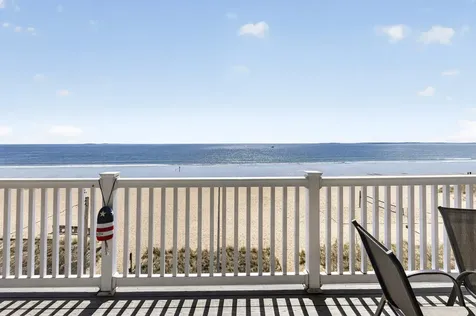 39 W Grand Avenue Old Orchard Beach ME 04064