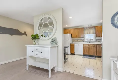 39 W Grand Avenue Old Orchard Beach ME 04064