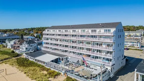 39 W Grand Avenue Old Orchard Beach ME 04064
