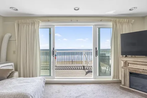 39 W Grand Avenue Old Orchard Beach ME 04064