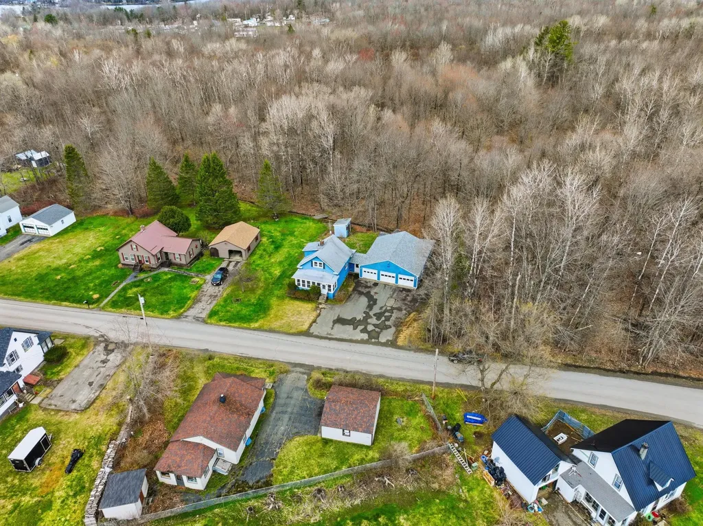 92 Park Street Dexter ME 04930