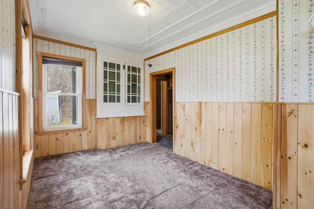 92 Park Street Dexter ME 04930