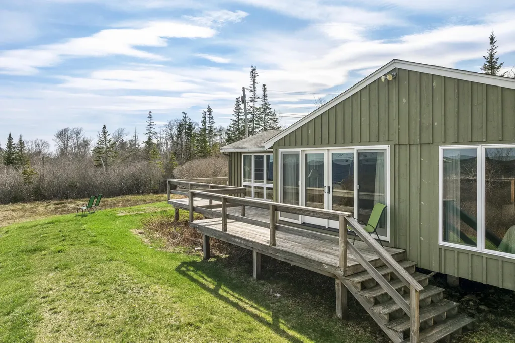 16 Monhegan View Terrace Bristol ME 04554