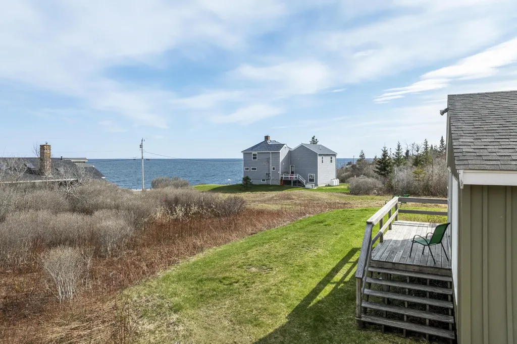 16 Monhegan View Terrace Bristol ME 04554