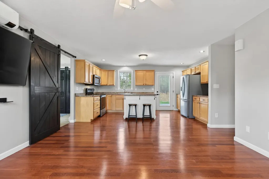 6 Lemay Avenue Lewiston ME 04240