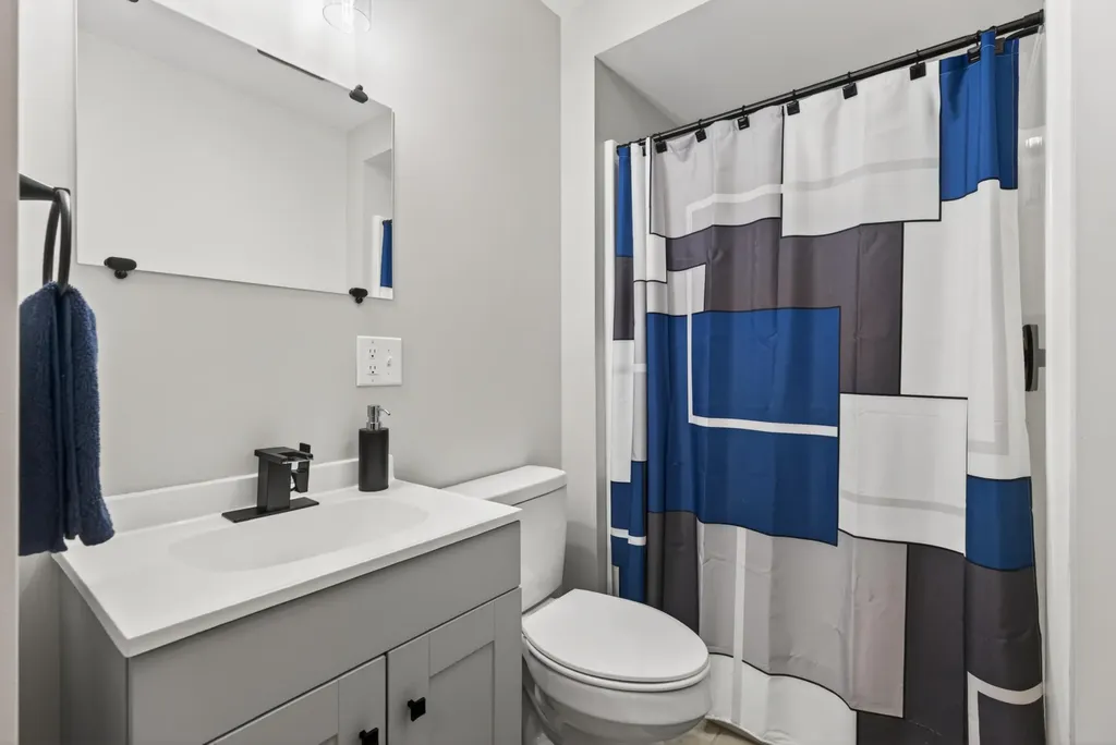 6 Lemay Avenue Lewiston ME 04240