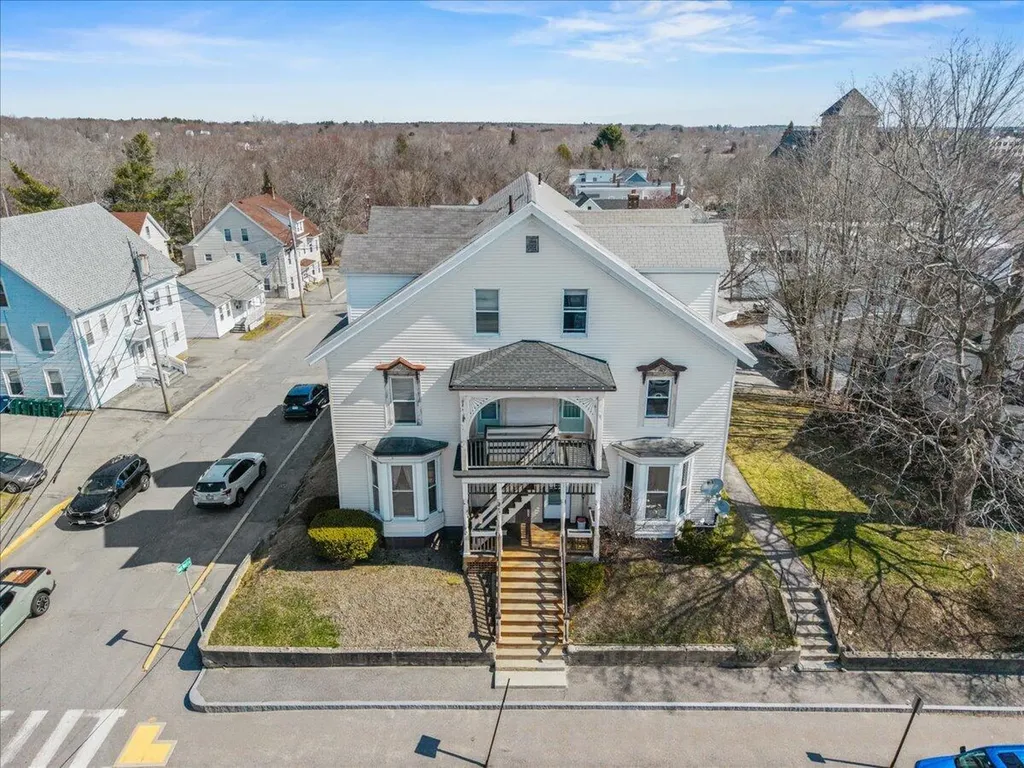 344 Main Street Biddeford ME 04005