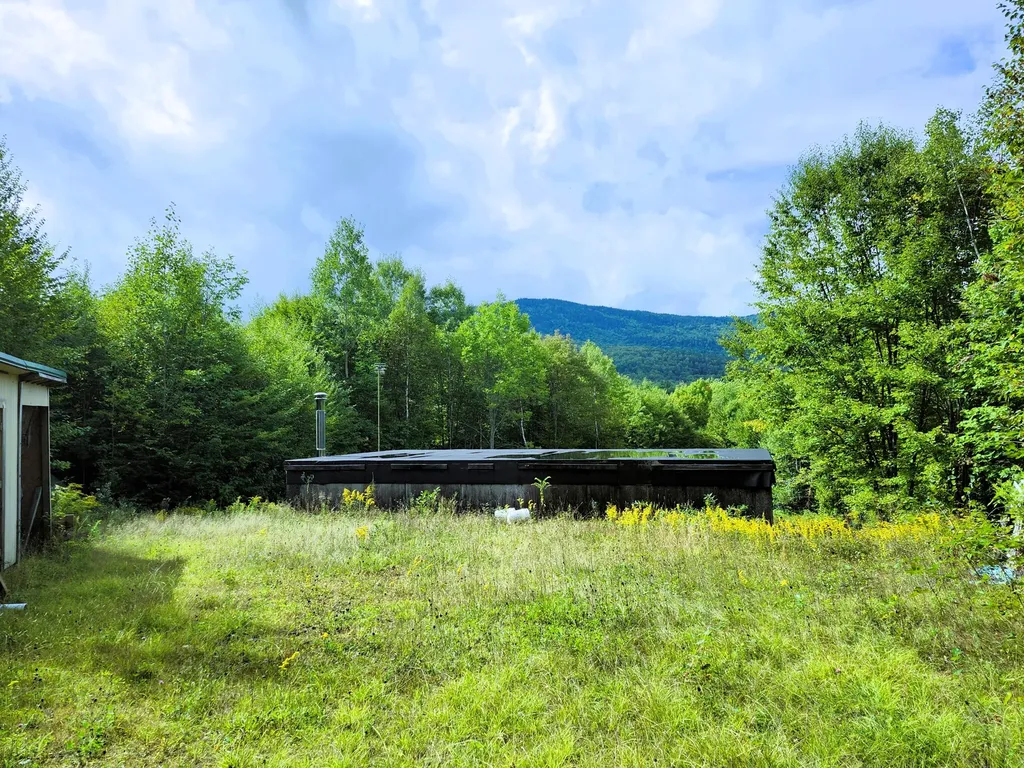 672 Meadow Lane Rumford ME 04276