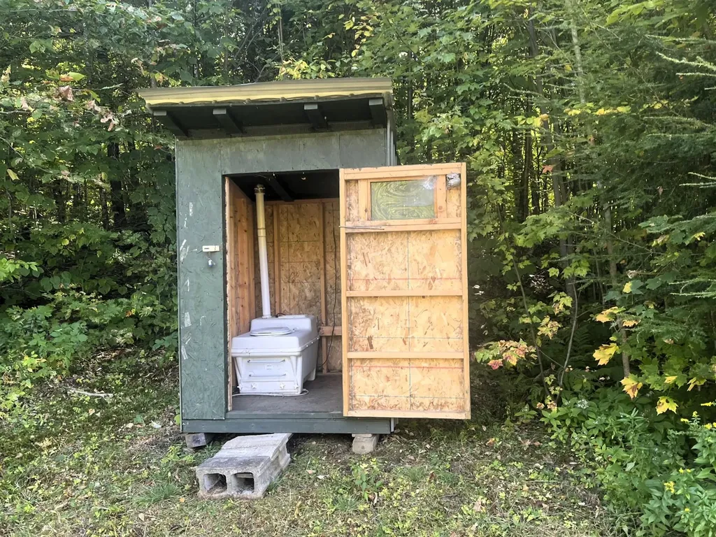 672 Meadow Lane Rumford ME 04276