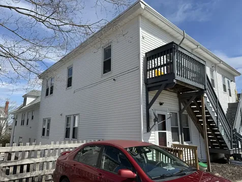 7 Saint Marys Street Biddeford ME 04005