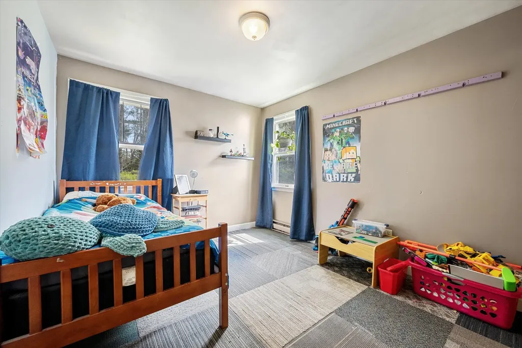 75 Cross Road Stetson ME 04488