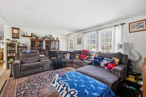 75 Tedford Road Topsham ME 04086