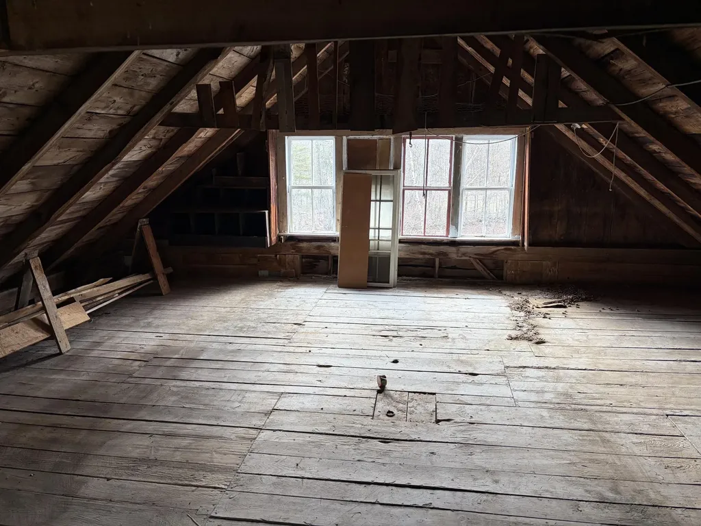 1455 Washington Road Waldoboro ME 04572