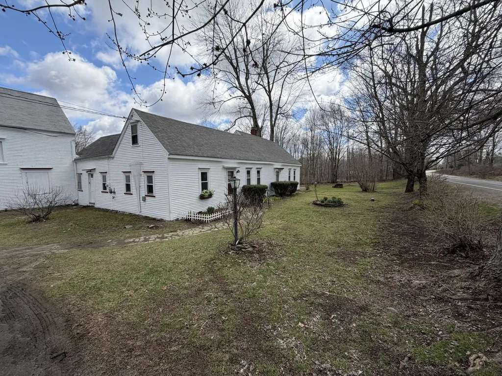 1455 Washington Road Waldoboro ME 04572