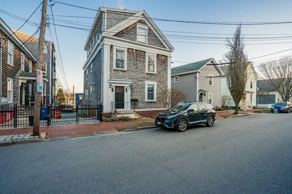 92 Salem Street Portland ME 04102