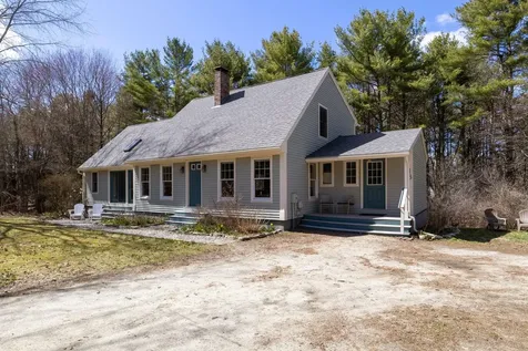 18 Glenview Road Freeport ME 04032