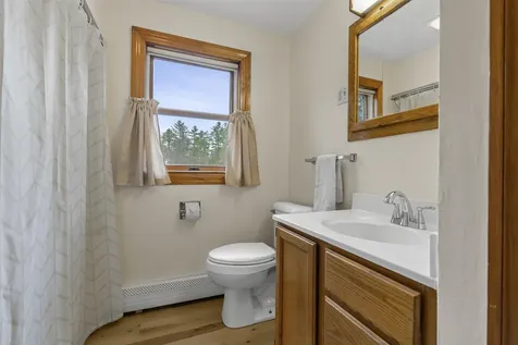 39 Pequawket Trail Standish ME 04084