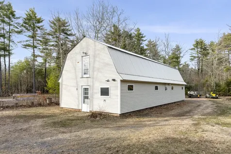 39 Pequawket Trail Standish ME 04084