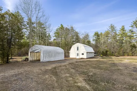 39 Pequawket Trail Standish ME 04084