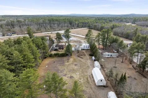 39 Pequawket Trail Standish ME 04084