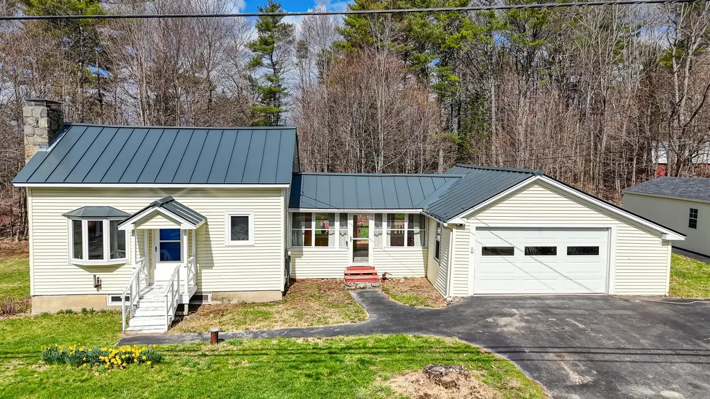 3431 N Belfast Avenue Augusta ME 04330