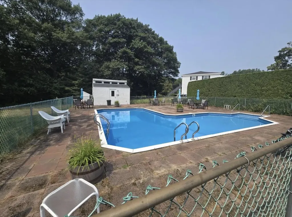 17 Veazie Villas Veazie ME 04401