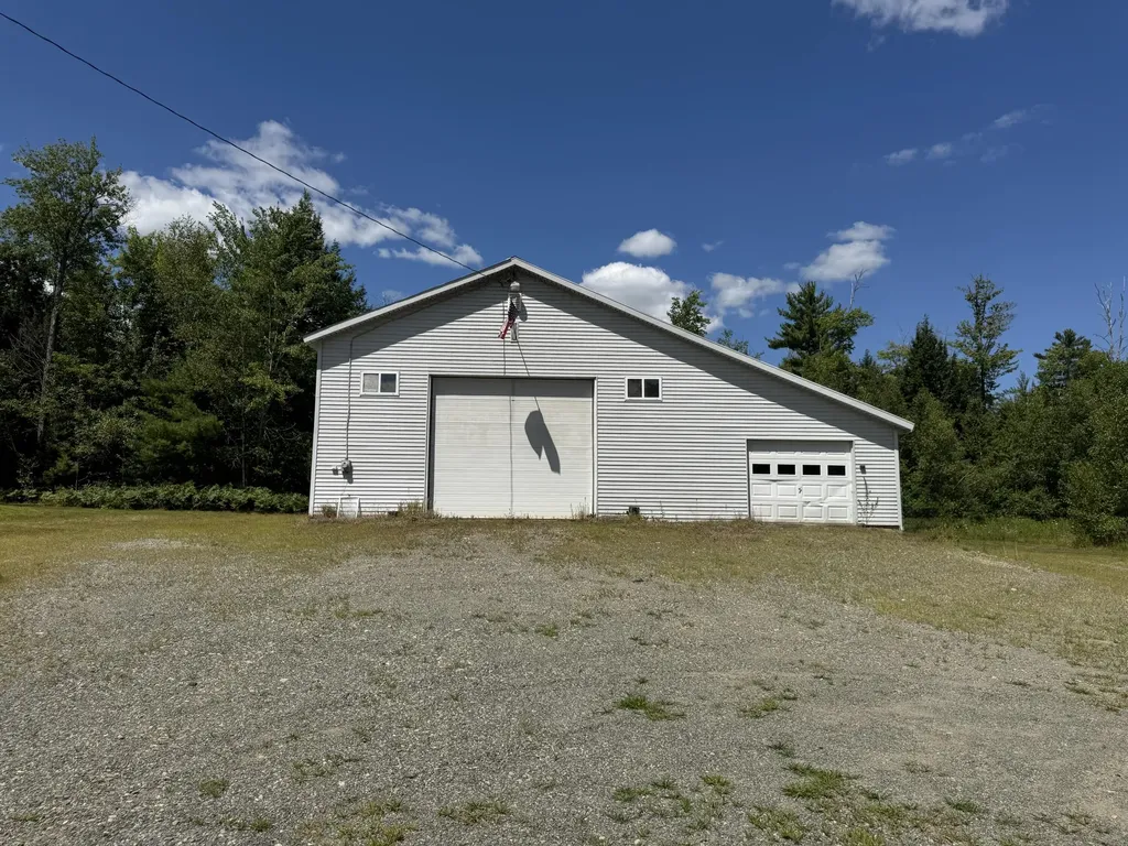 92 Athens Road Harmony ME 04942