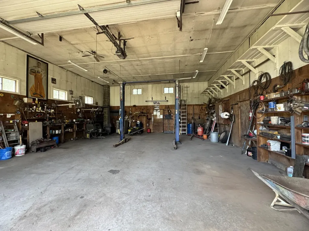 92 Athens Road Harmony ME 04942