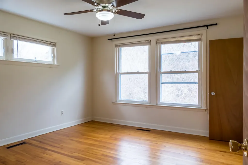 37 Moore Avenue Brunswick ME 04011