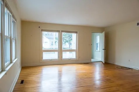 37 Moore Avenue Brunswick ME 04011