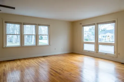 37 Moore Avenue Brunswick ME 04011