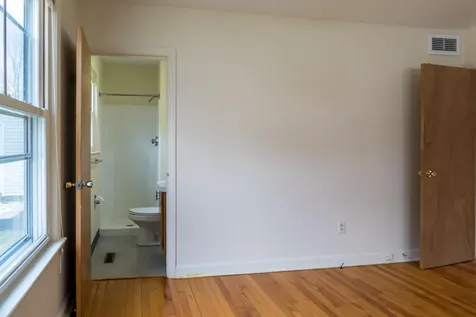37 Moore Avenue Brunswick ME 04011