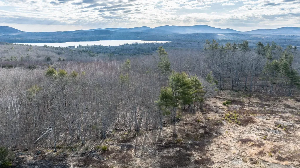 983 Barrett Hill Road Union ME 04862